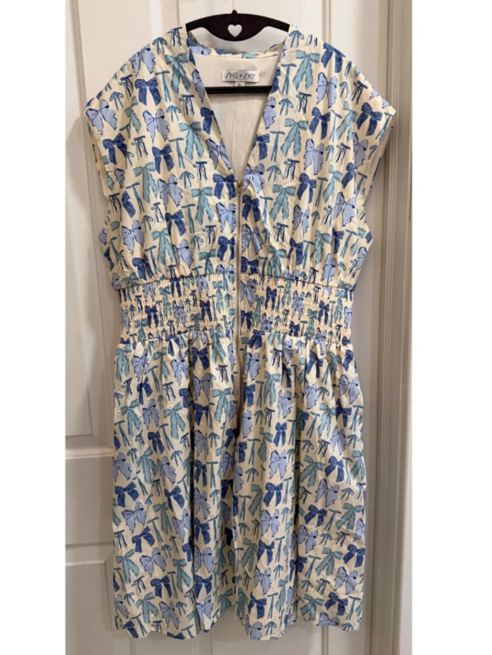 SHE + SKY XL Blue Bow Print Smocked Waist Midi Dress